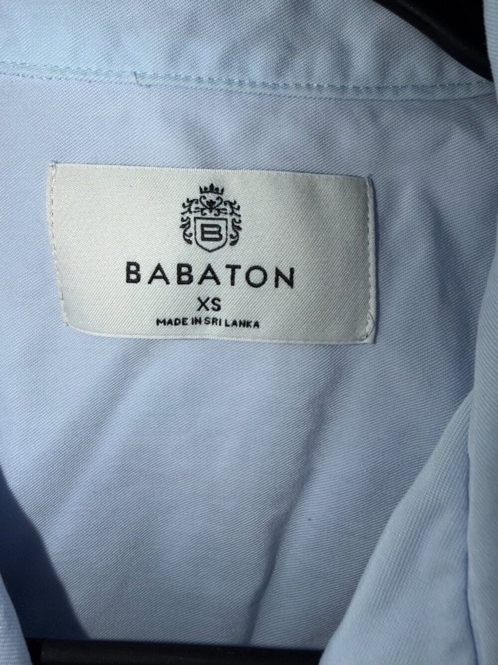 Aritzia Babaton Dottie Shirt XS Light Blue Tencel Lyocell Button Front Blouse - Picture 6 of 8